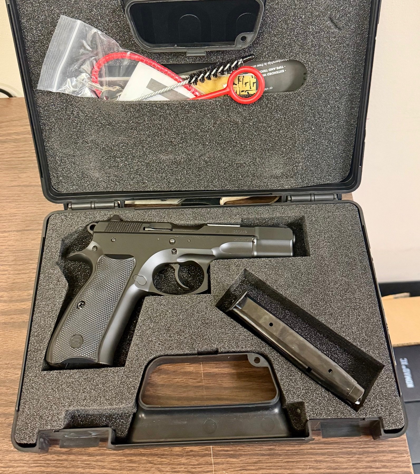 CZ 75 B