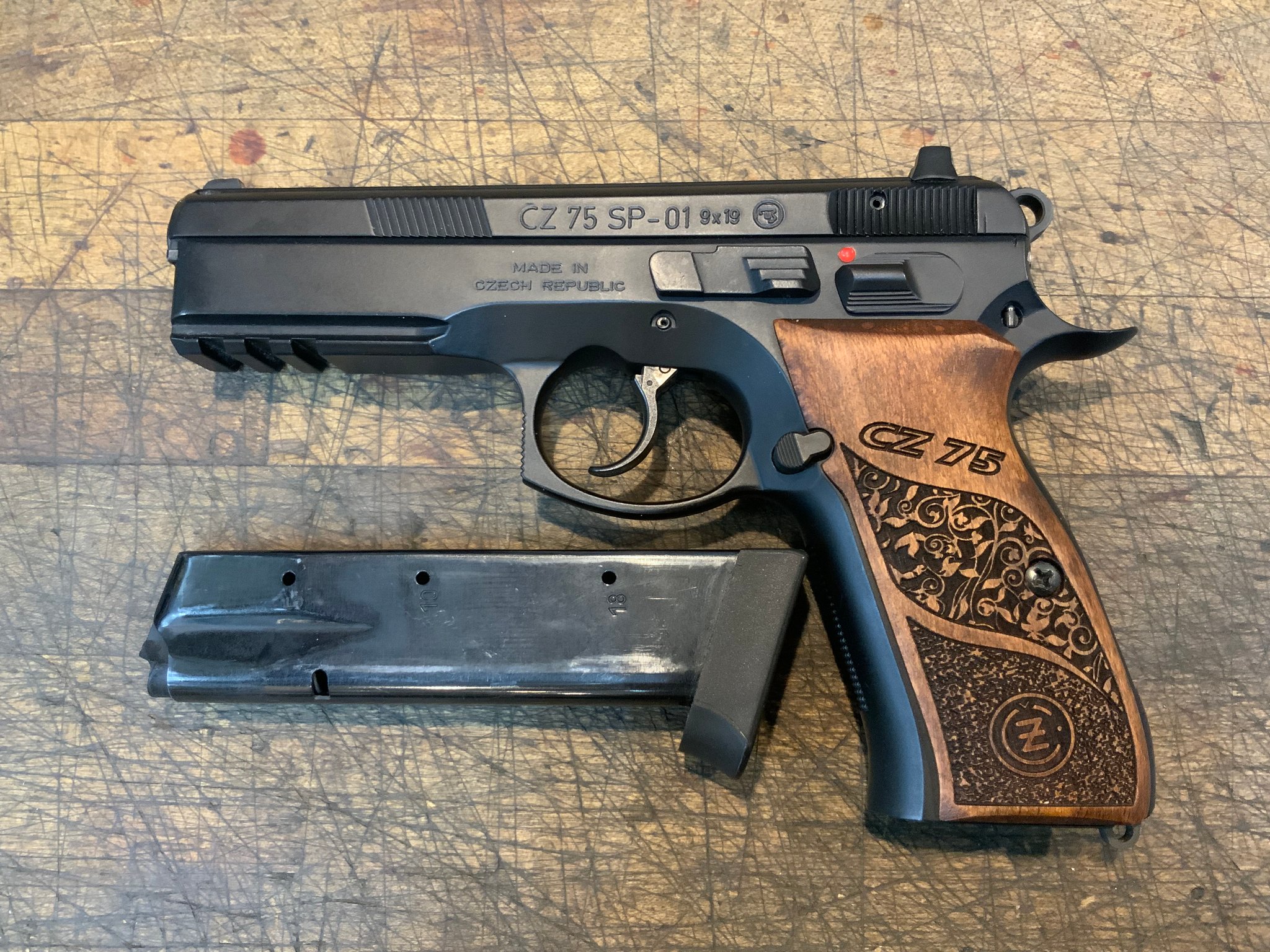 CZ 75 SP-01
