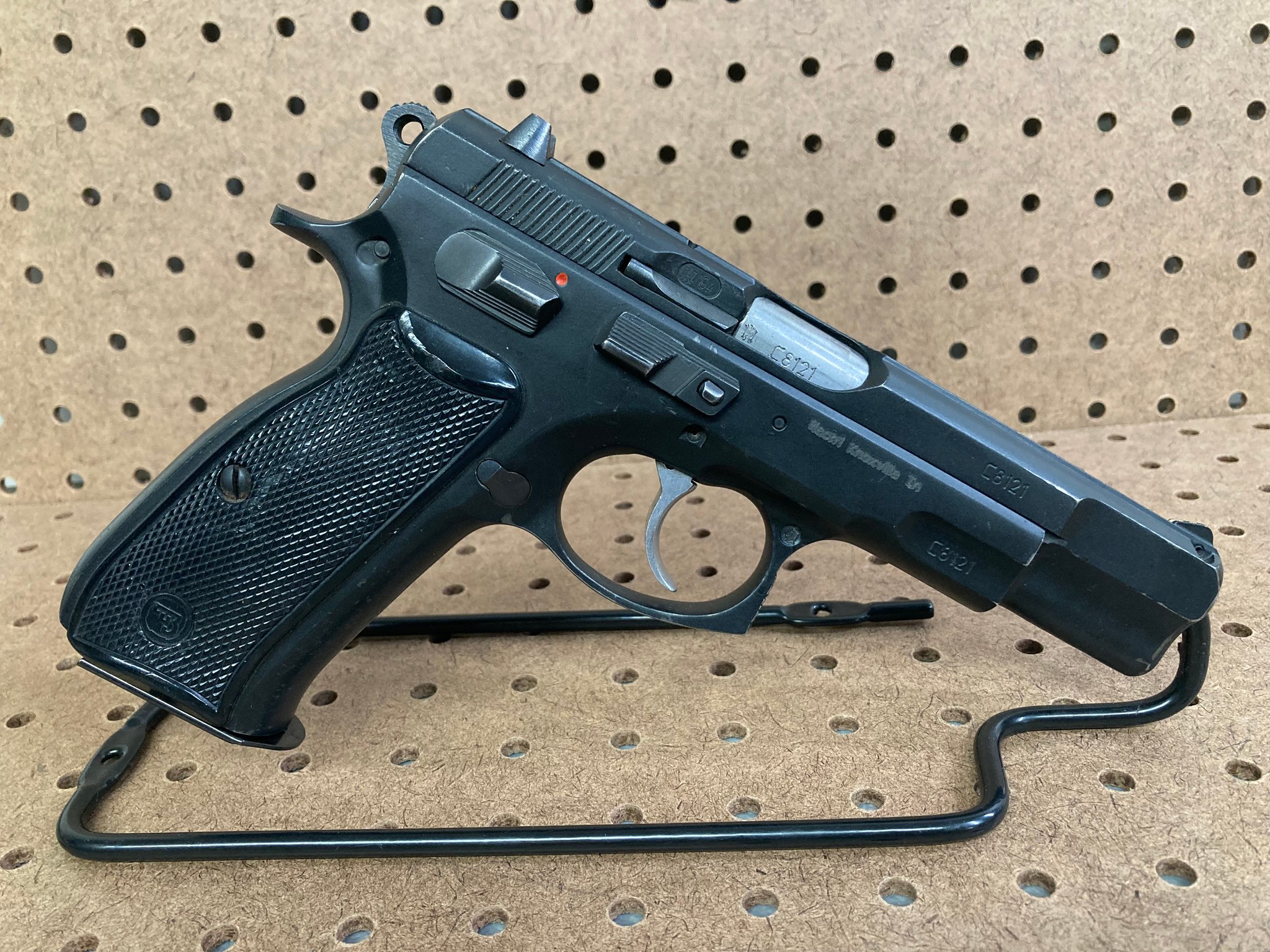 CZ 85