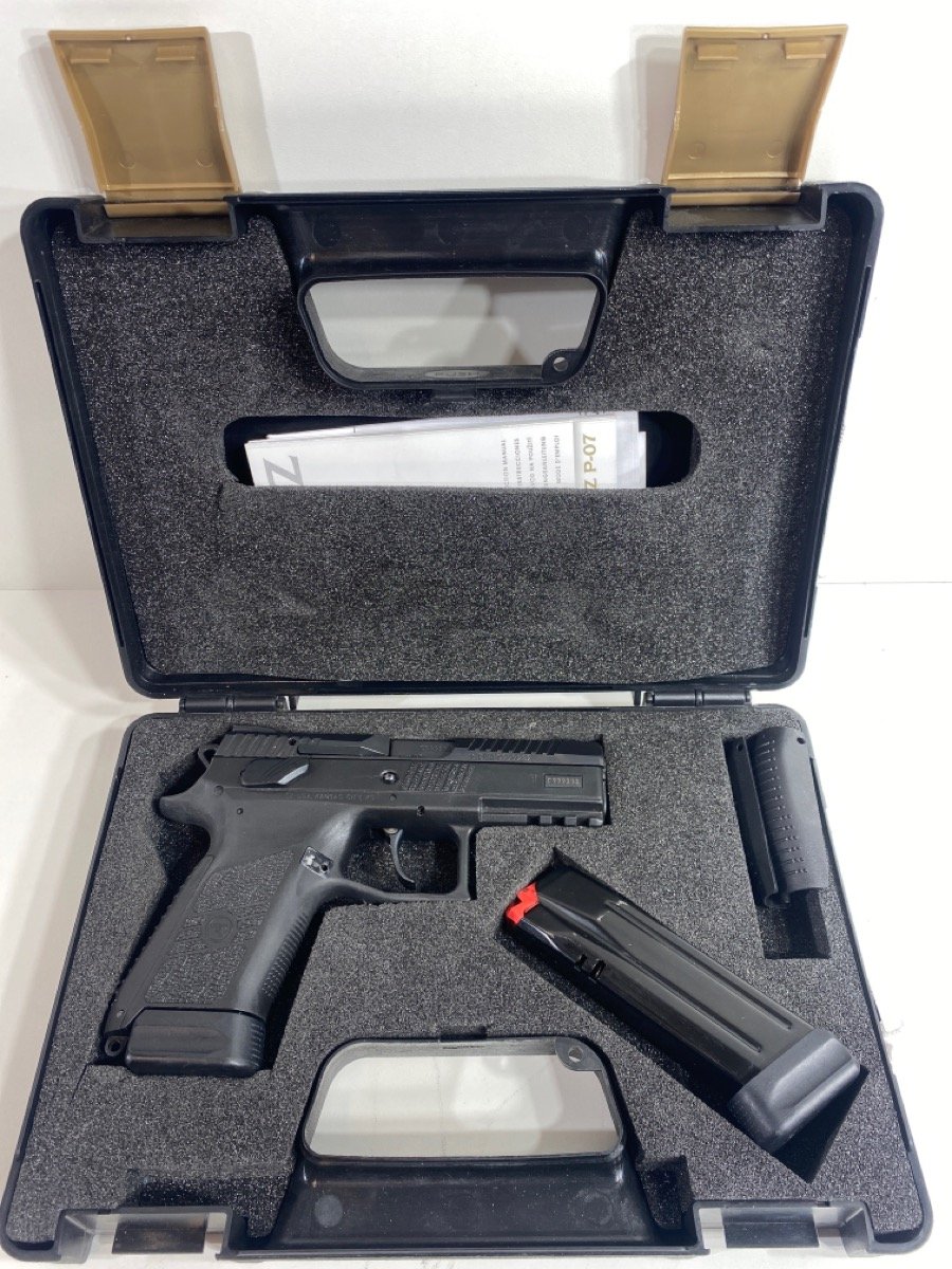 CZ P-07