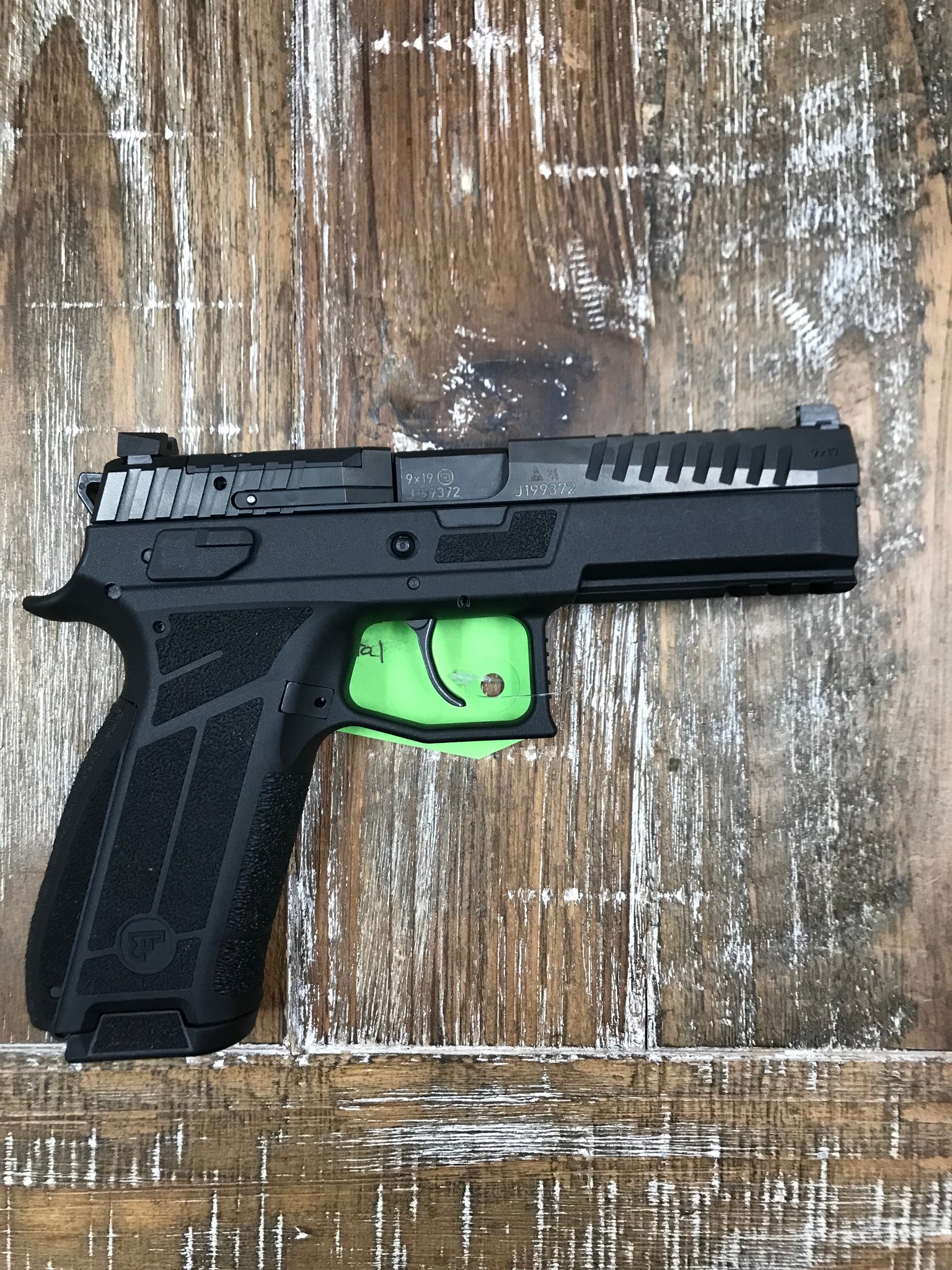CZ P-09 F