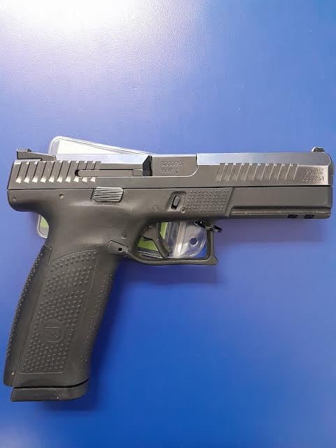 CZ P-10