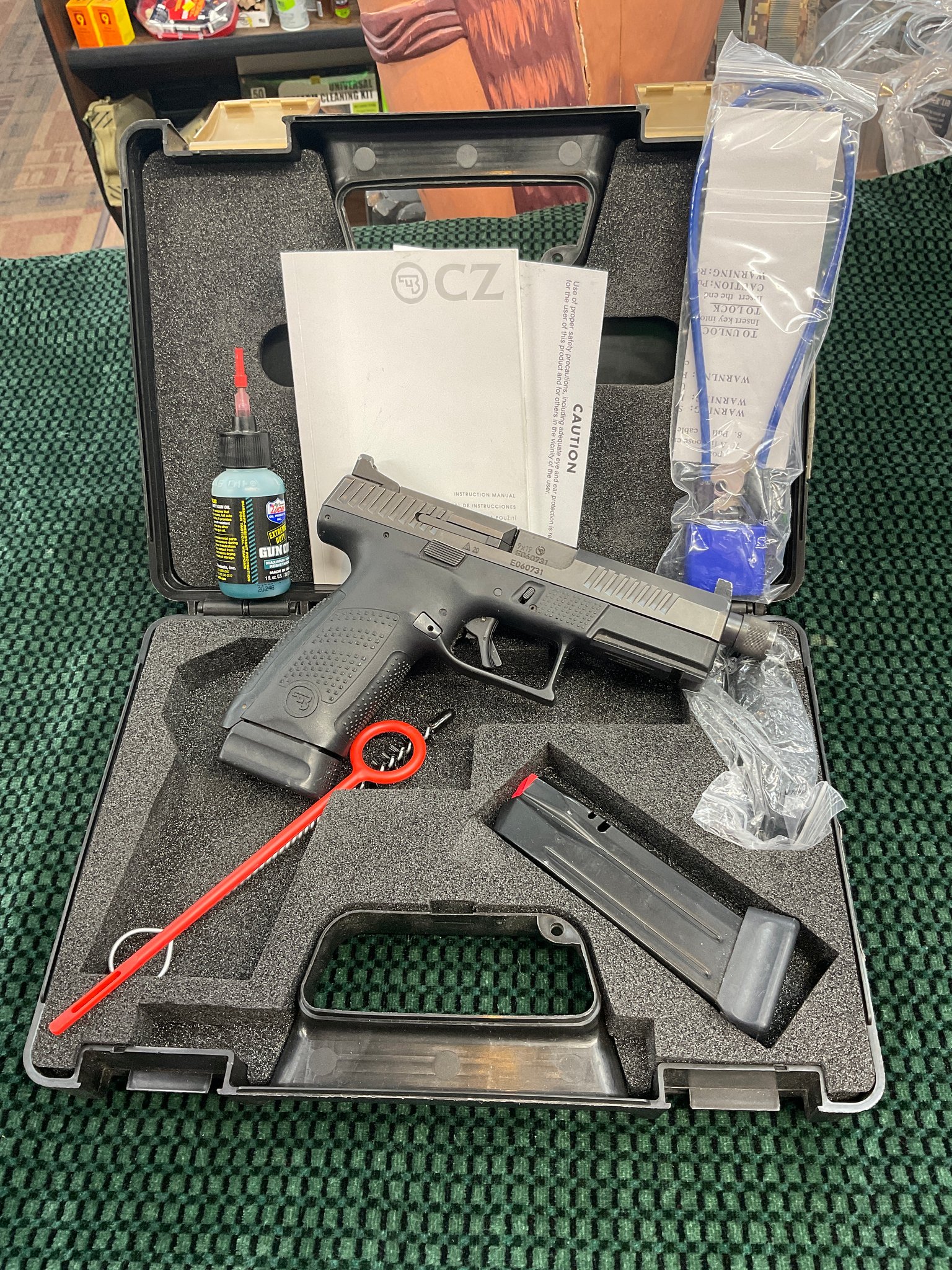 CZ P-10 C