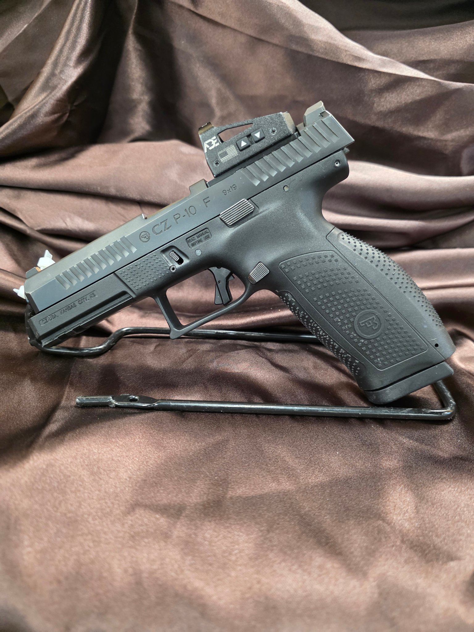 CZ P-10 F