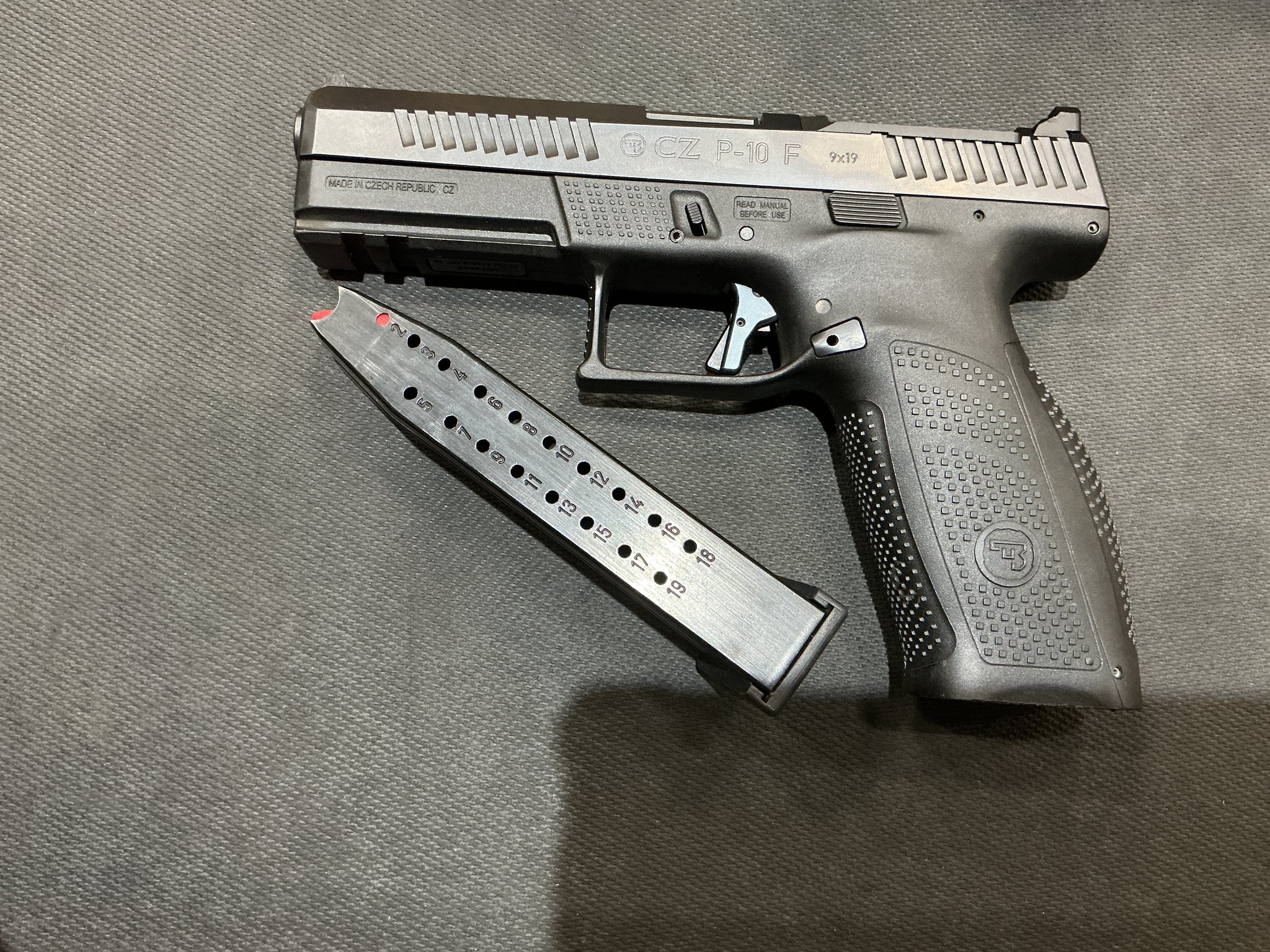 CZ P-10 F