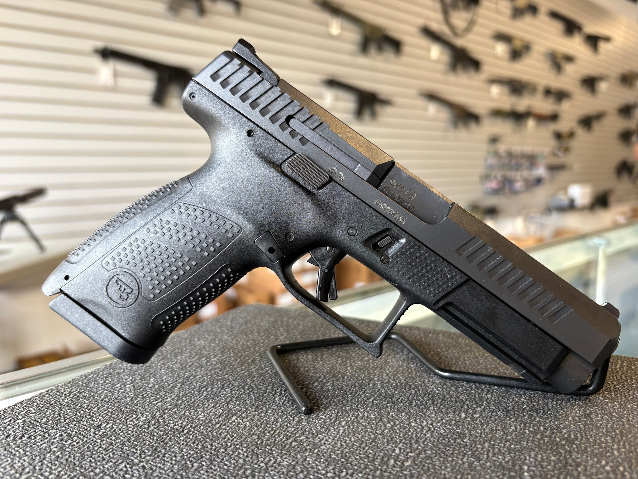 CZ P-10 SC