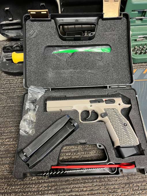 CZ Shadow 2 w/extras